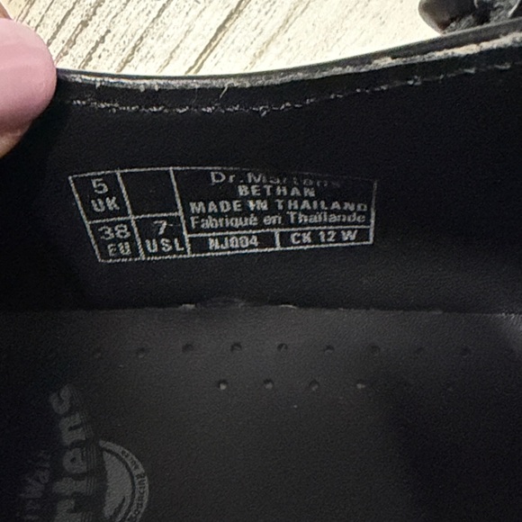Dr. Martens Bethan Black Platform Mary Jane’s Size 7 - Picture 16 of 16